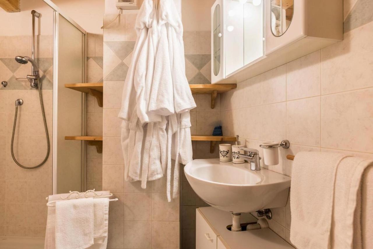 Loft Della Perpetua Di Casa Bernardi, Fuga Romantica Petfriendly Montagnaga  Ngoại thất bức ảnh