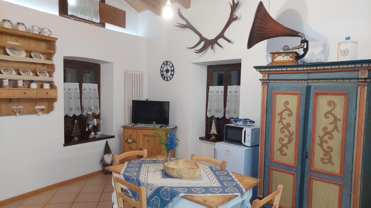 Loft Della Perpetua Di Casa Bernardi, Fuga Romantica Petfriendly Montagnaga  Ngoại thất bức ảnh